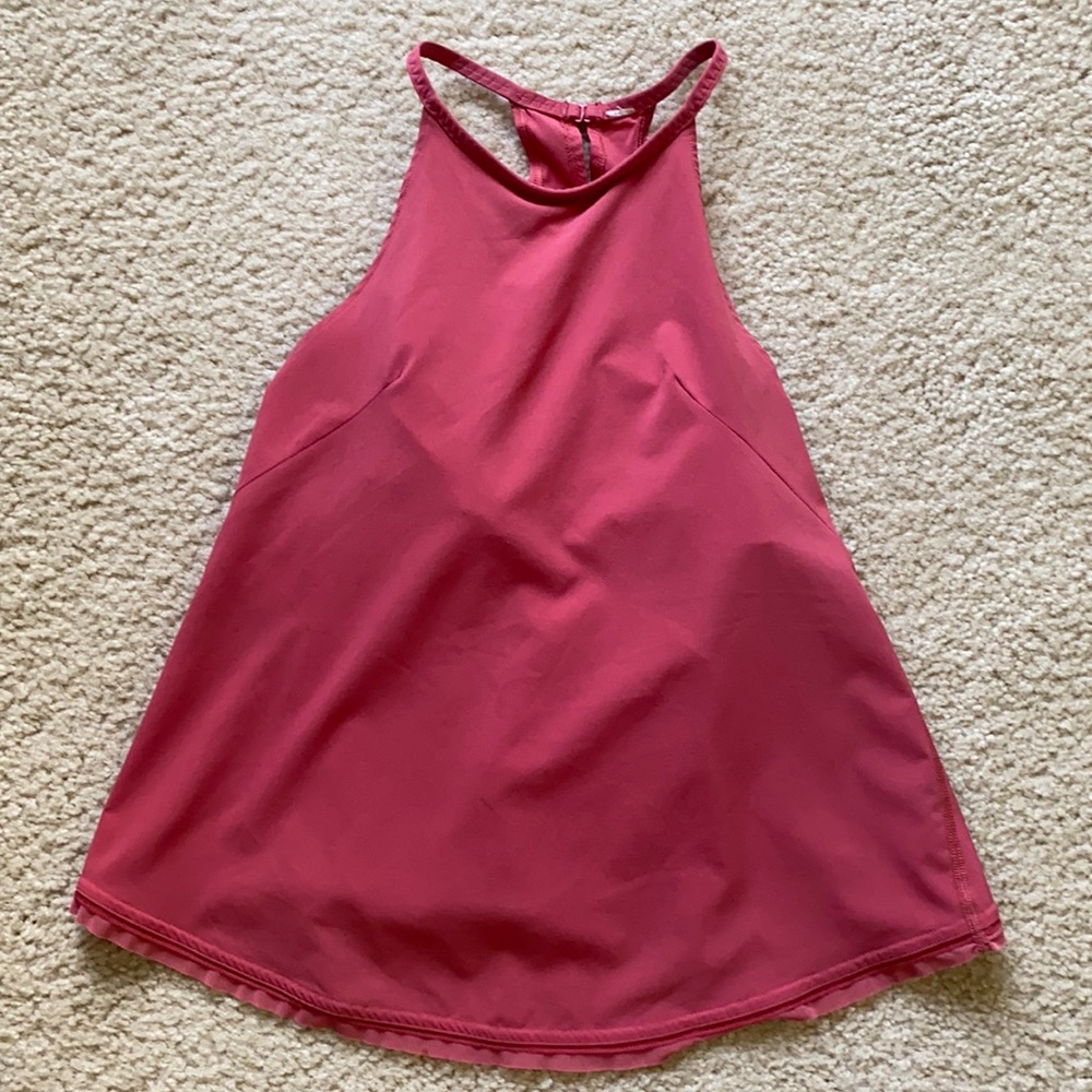 Lululemon flowy tank with build in bra